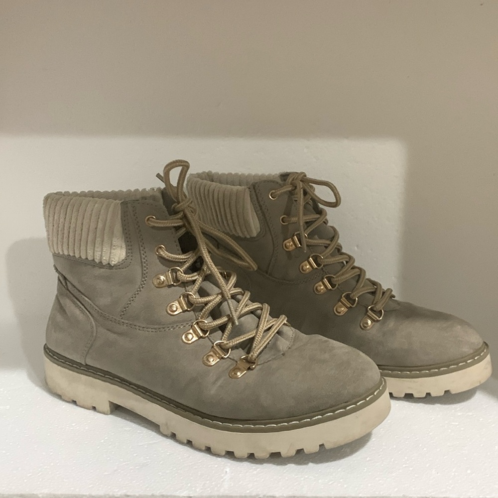Cliffs flux suede shoes
